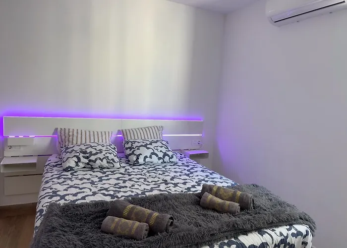 Tony * بلايا بلانكا