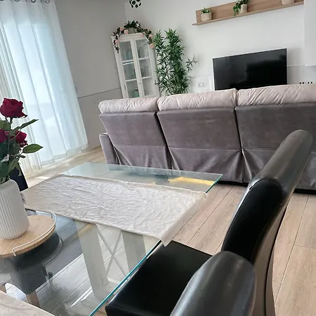 Tony Apartment Playa Blanca (Lanzarote)